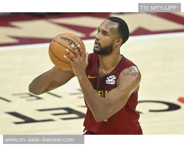 小莫布里首秀表现亮眼18分钟内砍下12分6板2助助球队取胜