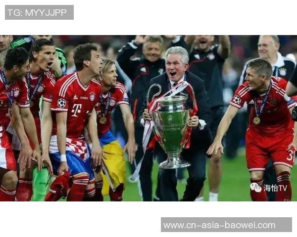 范比滕称赞拜仁阵容实力强大德甲冠军几乎在握